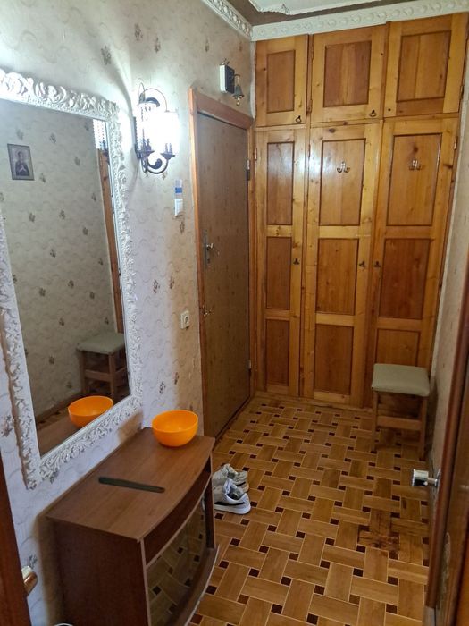 Сдам 1к улучшенку 40 кВ, м. Победа 5мин. Арендаторов с детьми берем.