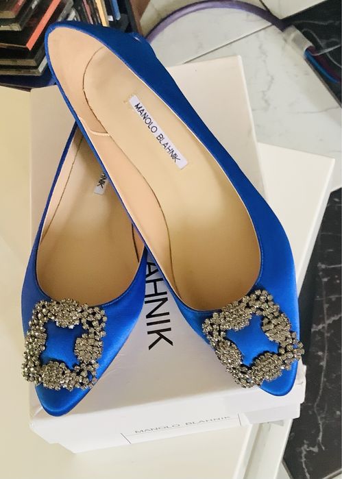 Balerinki Manolo Blahnik satynowe z ozdobną  klamrą, 38=37,5=24,5 cm