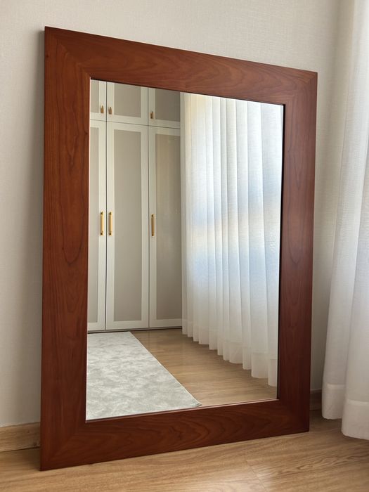 Espelho em cerejeira