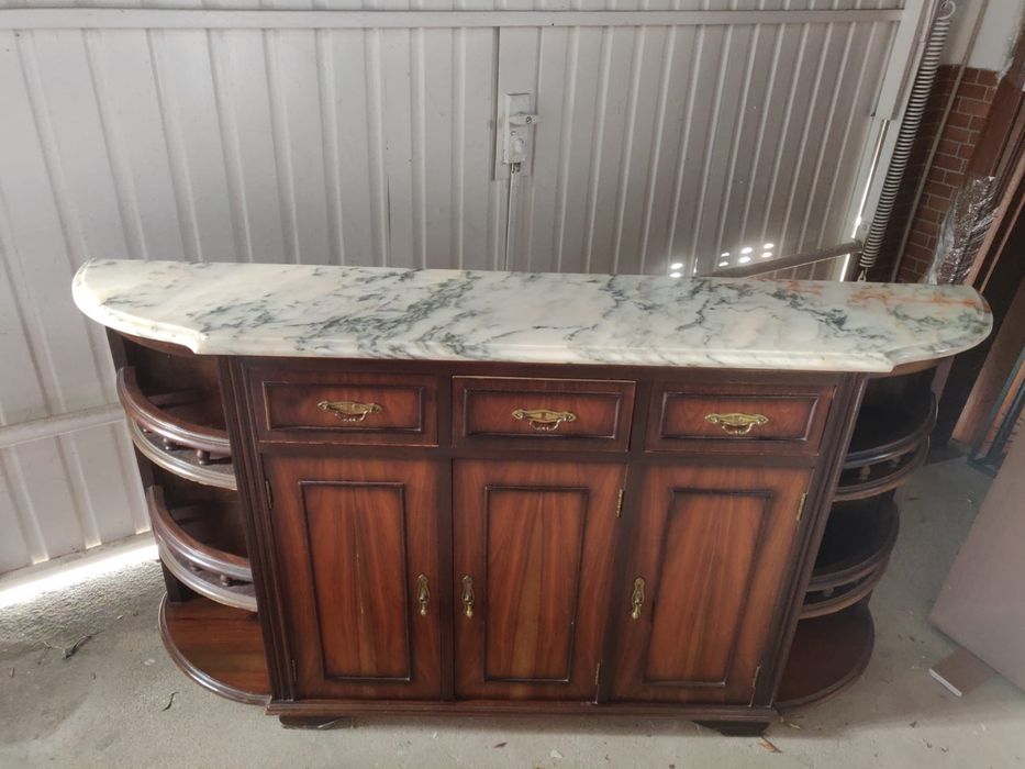 Sapateira com pedra marmore