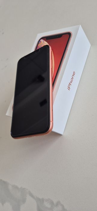 Sprzedam iPhone XR