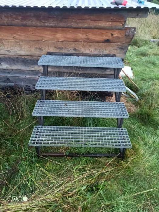 Schody metalowe  stopnie cynkowane