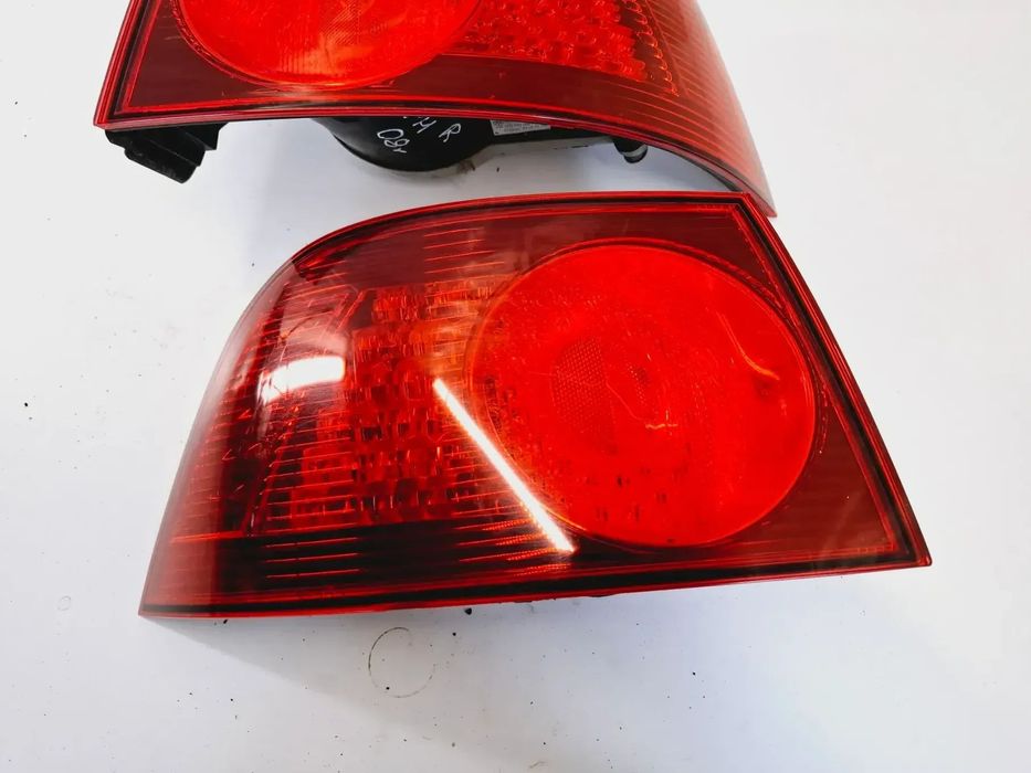 Lampa Tył Tylna Lewa w Błotnik Błotnika VW Phaeton Lift 3D0945095F