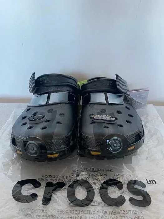 Crocs Batman Batmobile
