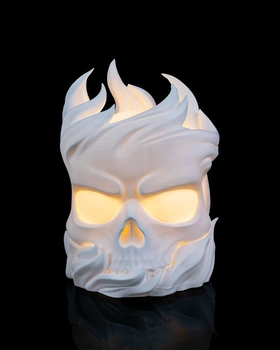 Lampa Snow Skull Sphere  Mroczna Elegancja i Magiczny Blask w Twoim Domu