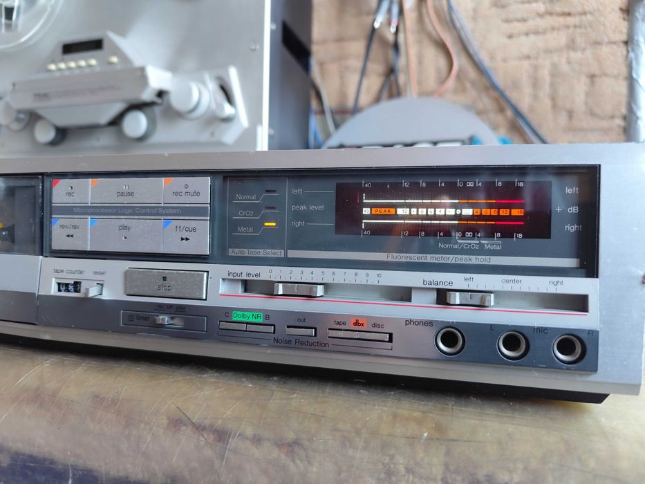 deck kasetowy Technics RS-M235X dbx