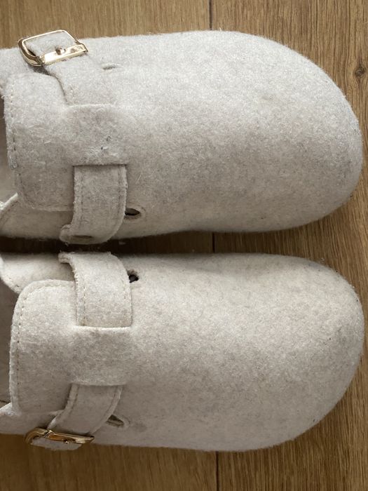 Chodaki 35 mule jak ugg Filc kremowe UK 3