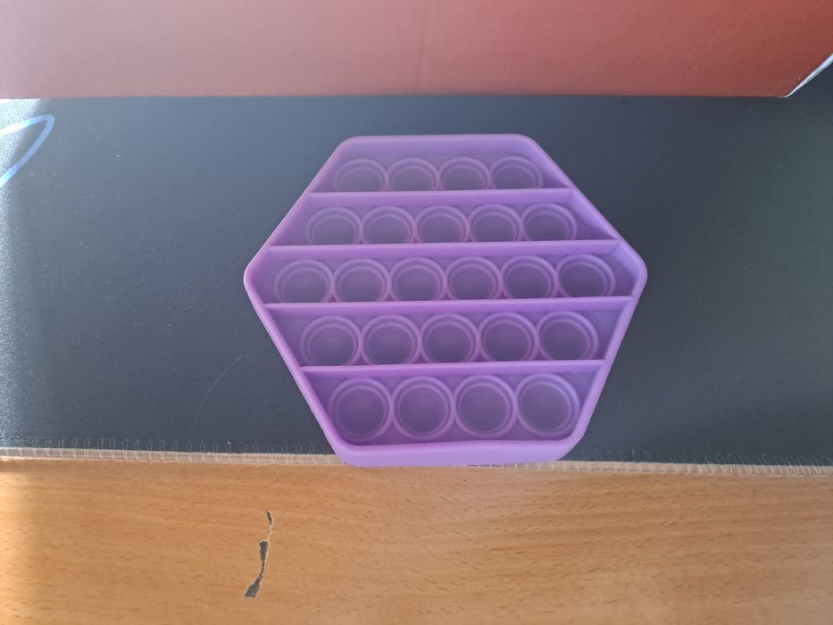 Fidget  toy roxo