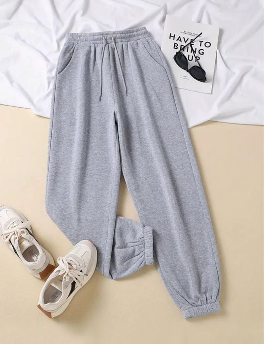Сірі спортивні штани джогери