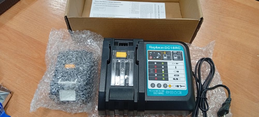 Ładowarka  bateria Makita 18 V