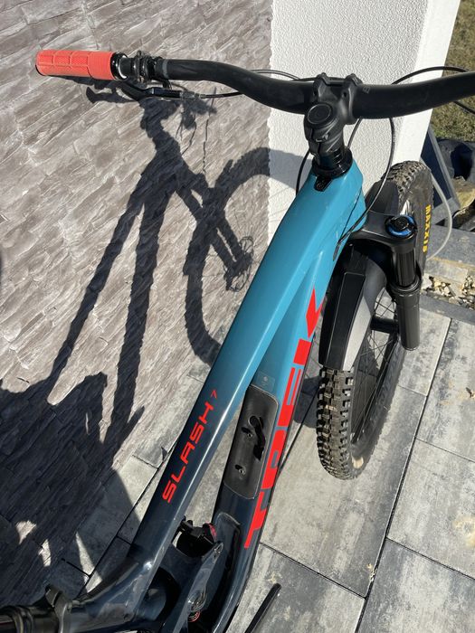 Trek Slash 7, rozmiar M/L