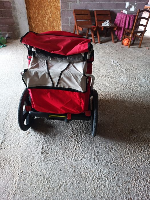 Vendo carrinho transporte de crianças para bicicleta