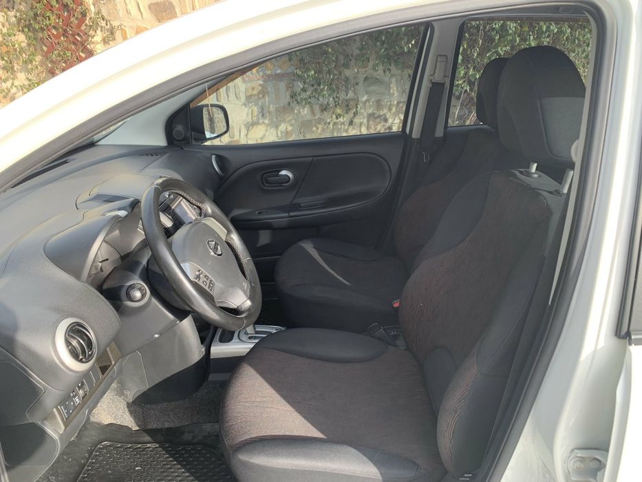 Продам Nissan Note з автоматичною КПП