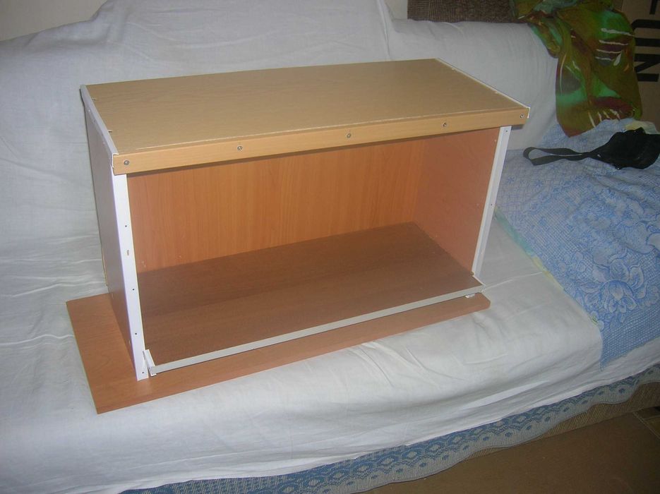 Стеллаж-скамейка  30х72 высота 43 см