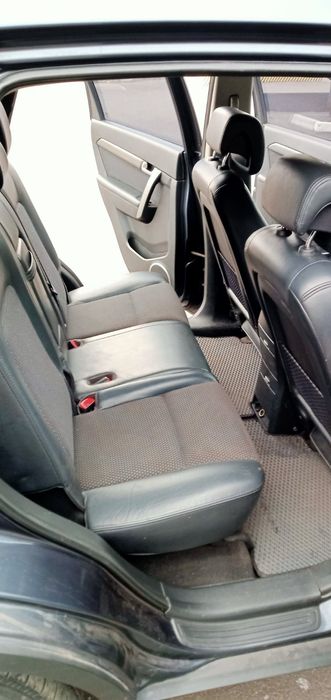 Продаю Шевроле Каптива