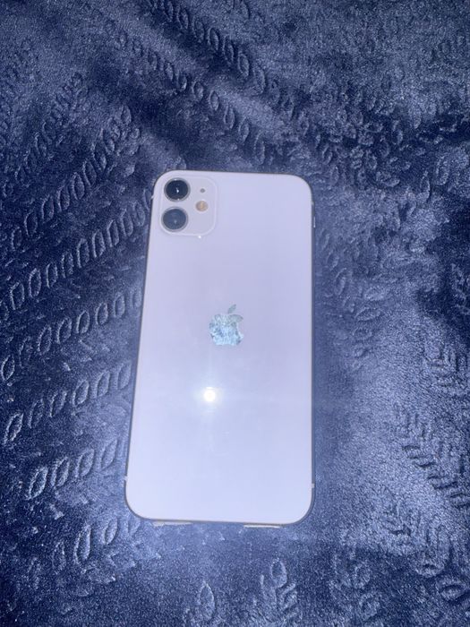 Iphone- 11 Lilás