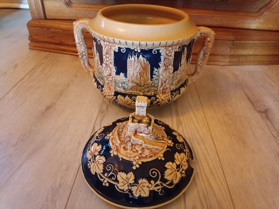 Stara bola,waza ceramiczna.