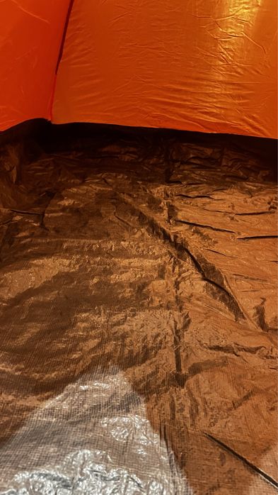 Палатка двомісна