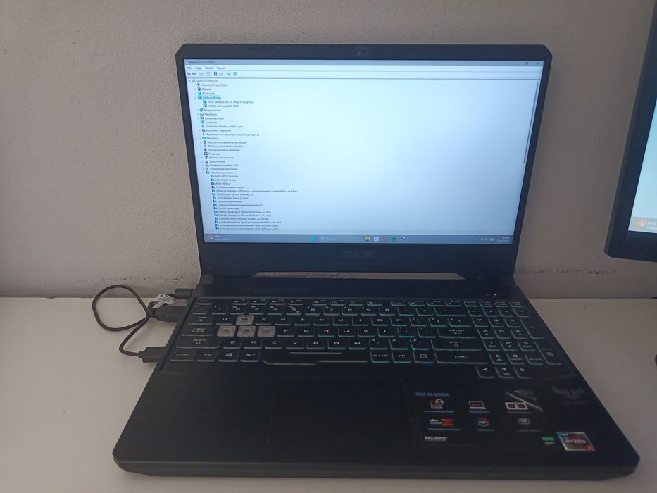 Laptop asus tuff gaming FX505dt