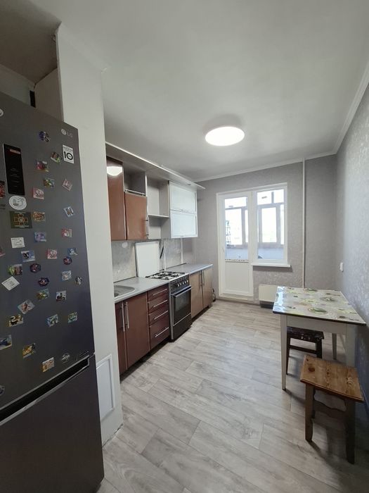 Продаж 3 к квартира вул Паркова(Савчука)7