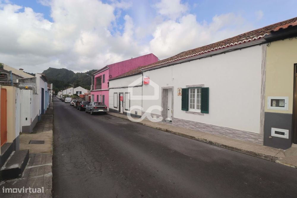 Moradia com 3 Quartos - Furnas - Povoação