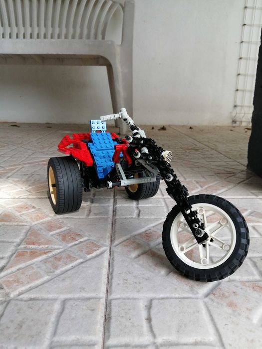 Lego technic 8857 street chopper