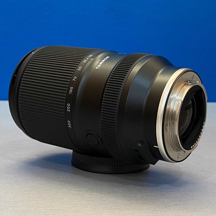 Tamron 28-300mm f/4-7.1 Di III VC VXD (Sony FE) - NOVA