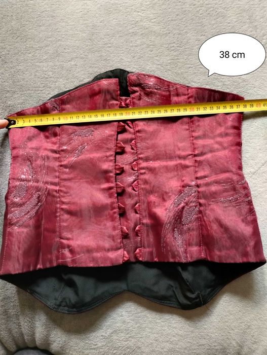 Gorset od sukienki bordo