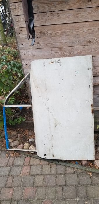 Drzwi prawe Flenterka ramka szybka pSyrena 105