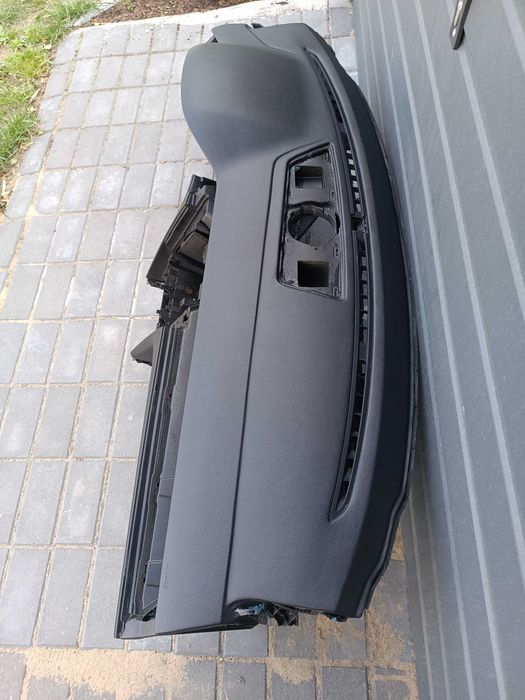 deska kokpit konsola VW PASSAT B8 regeneracja
