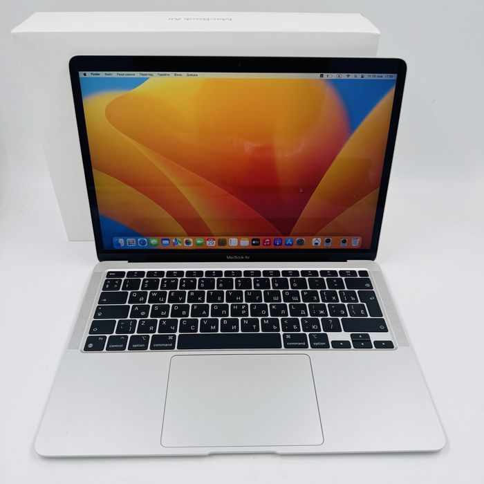1 цикл Apple Macbook Air 13 2020 M1 8GB RAM 256GB SSD Silver IL7220
