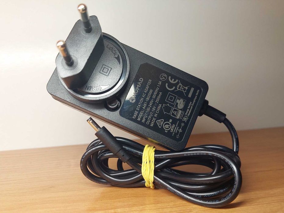 Блок питания 18V 2,5A (45W). Блок живлення 18 Вольт. Nomad
