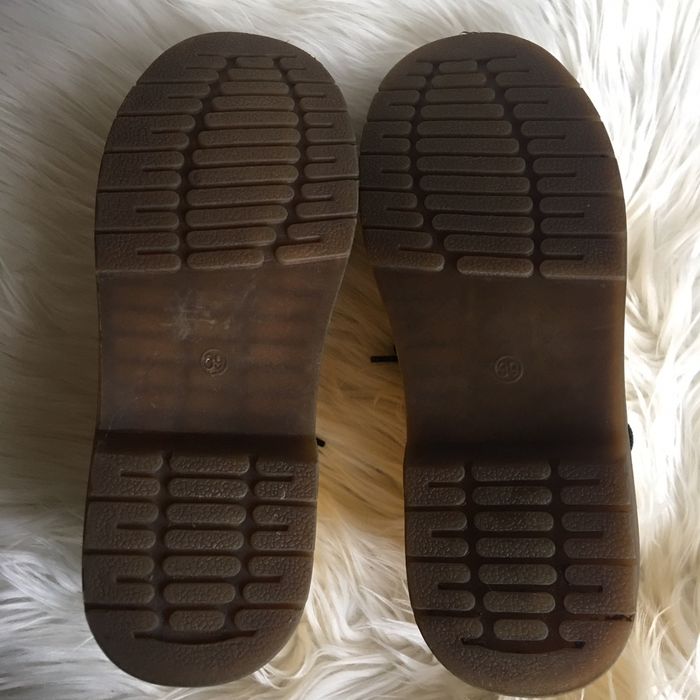 Лаковые туфли под Dr.Martens