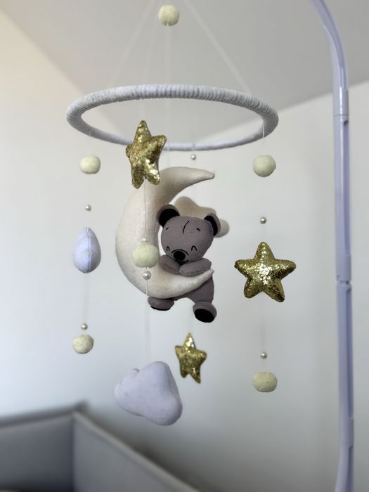 Мобіль музичний для немовлят