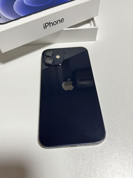 Iphone 12 mini 64gb.