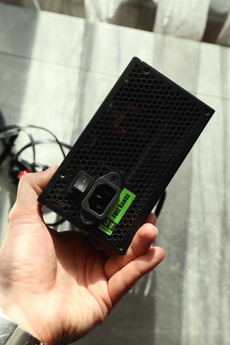 Блок питания GAMEMAX 600W (GE-600)