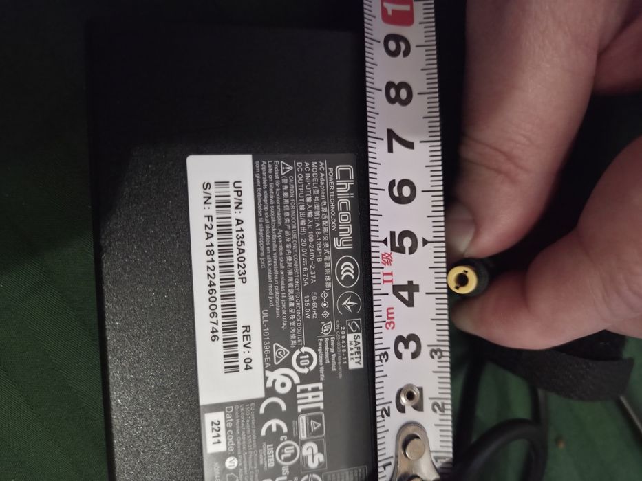 Dell 65w 90w 130w 7.4мм×5мм Hp 65w  90w 7.4мм×5мм 120w 200w синій тонкий стекер
Chicony 135W 200W та інші дивіться фото