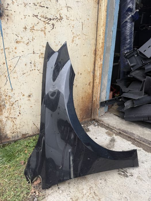 Крыло передне праве гольф 7