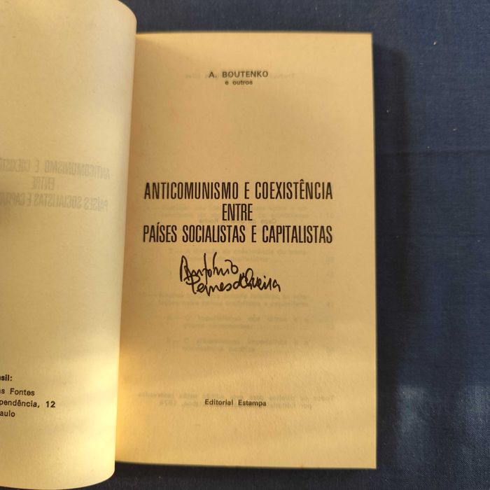 Anticomunismo e coexistência entre países socialistas e capitalistas