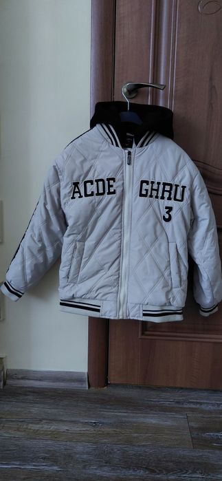 Підліткова куртка на весну