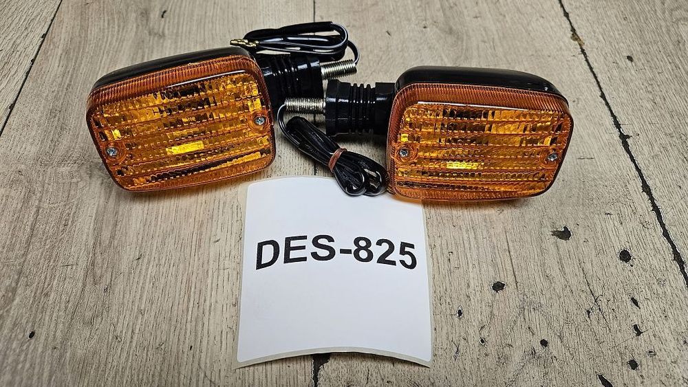 Kierunkowskazy Suzuki DR600 DR650 DR750 DR800  M0294206