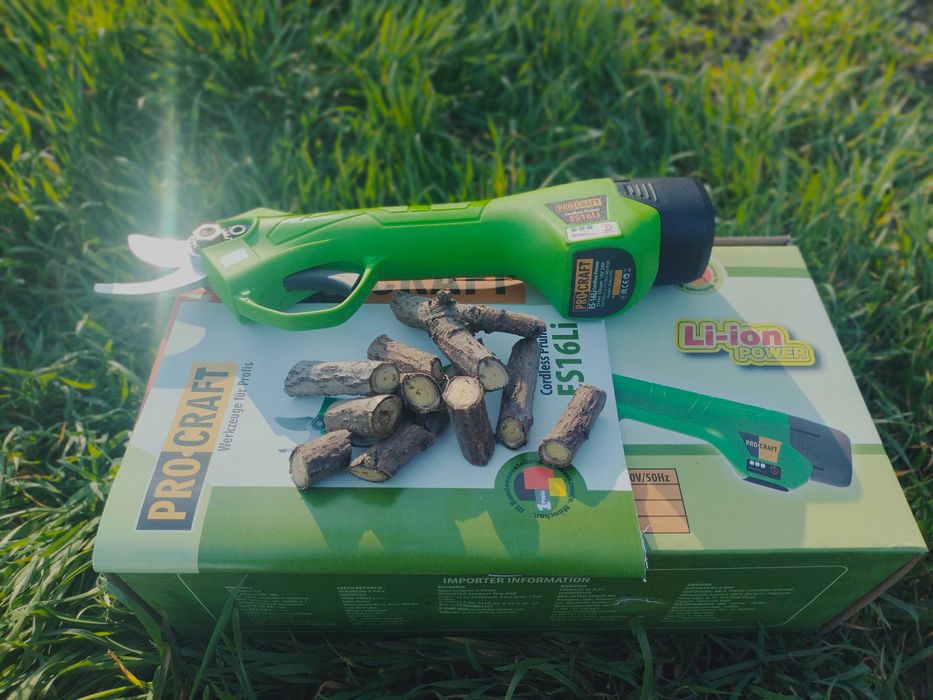 Аккумуляторный садовый секатор pro craft ES 16 Li