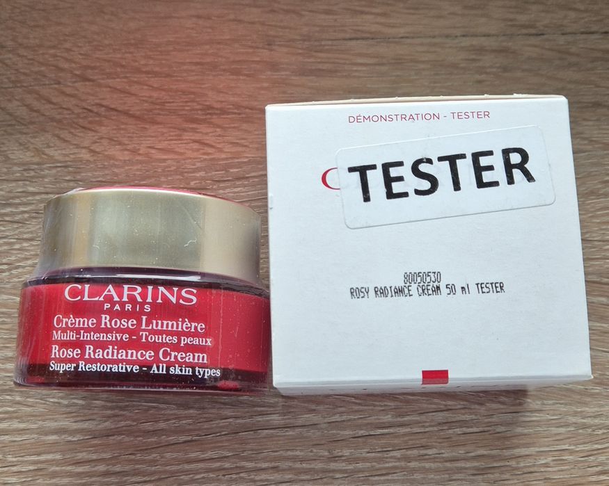Clarins Rose Radiance Cream 50