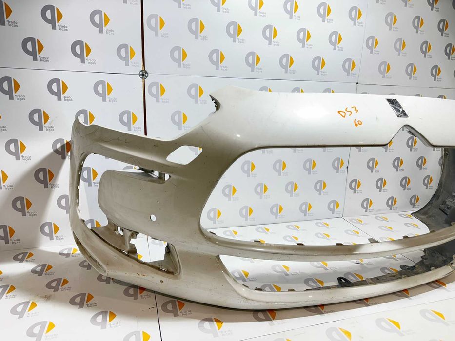 Pára choques frente citroen Ds3