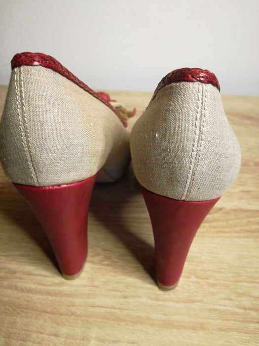 Buty letnie -sandały.