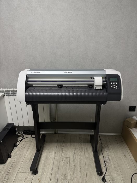 Бізнес під ключ - виробництво слайдерів для манікюру та плівок, Mimaki