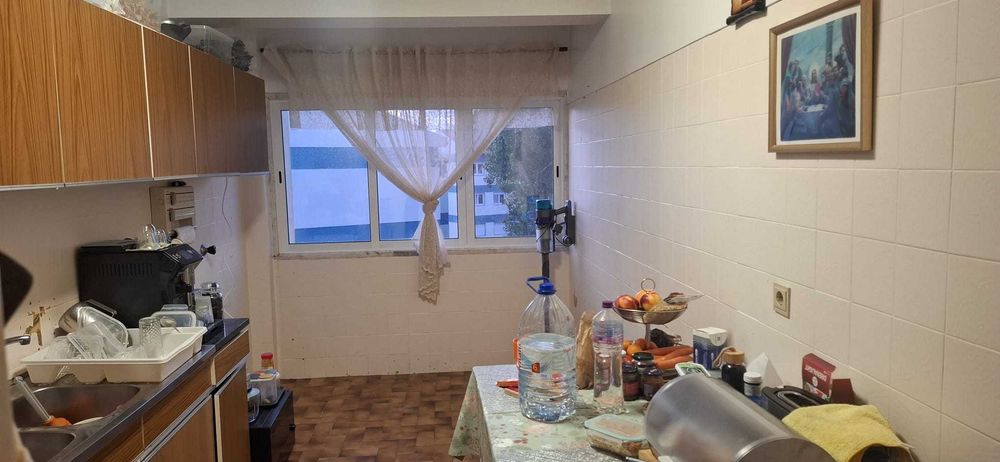 Apartamento T3 Boa localização em bom estado