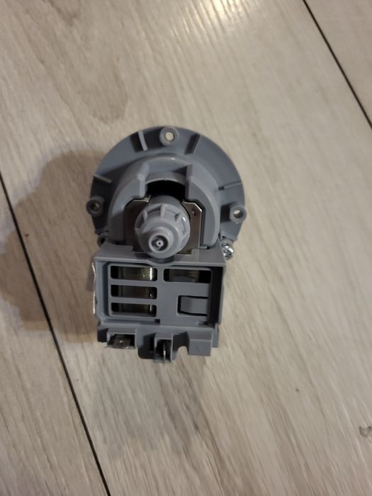 Pompa do pralki Gorenje  WS168LNST /Hisense Askoll M332