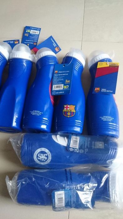 Bidon FC Barcelona slim BO 4fanatic oraz (Chelsea FC,Liverpool F.C.)