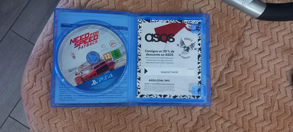 Volante e pedais para ps4 e jogo need for speed